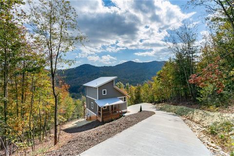 99 Mos Way sold home in Meadows Of Enka, Candler, NC