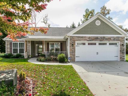 133 Eagle Creek Trail sold home in Eagle Pointe, Flat Rock, NC