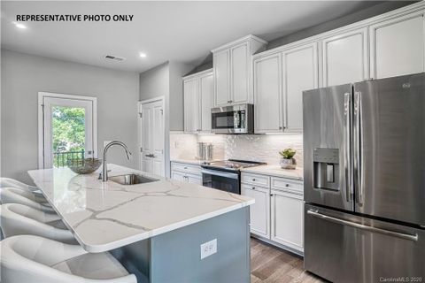 212 Russell Branch Lane 1001B