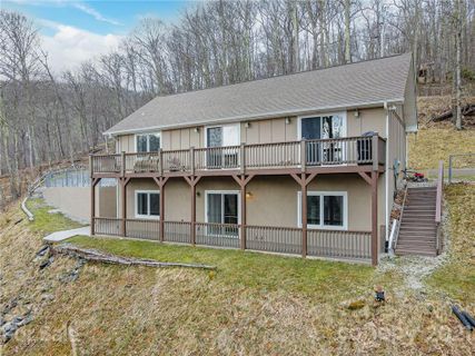 600 Mayapple Lane 68/69