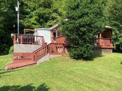 243 Savannah Meadows Trail sold home in Savannah Meadows, Sylva, NC
