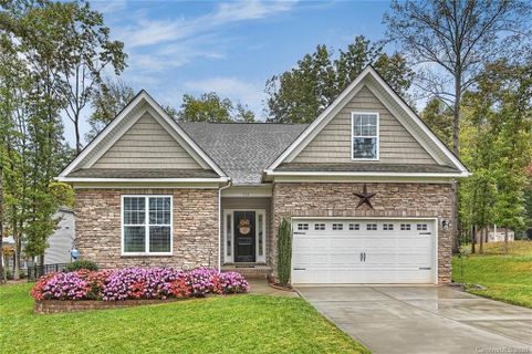 118 Clear Springs Road sold home in Autumn Grove, Mooresville, NC