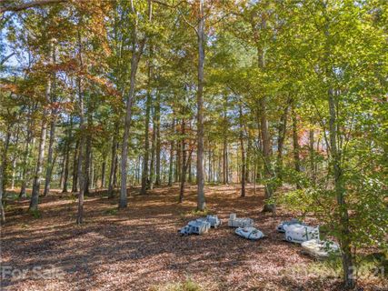 107 Annabelle Drive sold home in Clearview, Fairview, NC