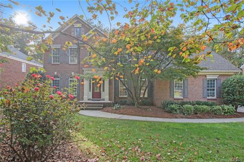 4400 Tranquillity Drive sold home in Mountain Island Lake, Charlotte, NC