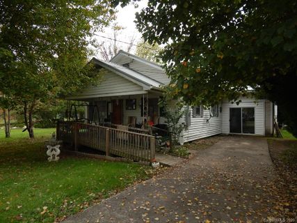 320 Westwood Circle sold home in Grimball Park, Waynesville, NC