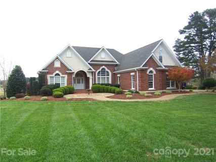 121 Deer Brook Drive