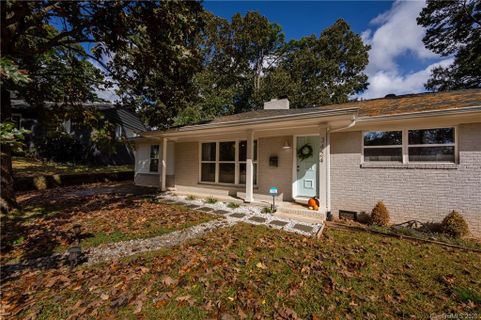 3424 Hayes Court