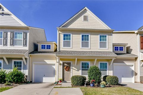 2823 Hopeton Court