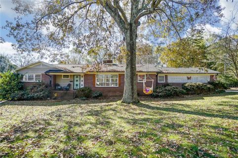 2421 Armstrong Park Drive sold home in Armstrong Park, Gastonia, NC