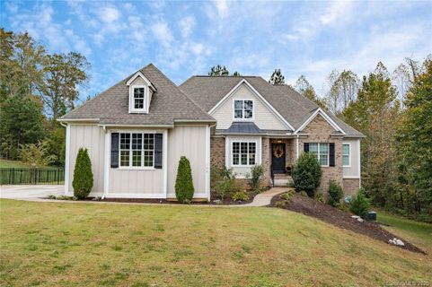 159 Pine Mist Drive sold home in Whispering Oaks, Mooresville, NC