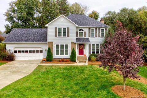 413 Vincent Court