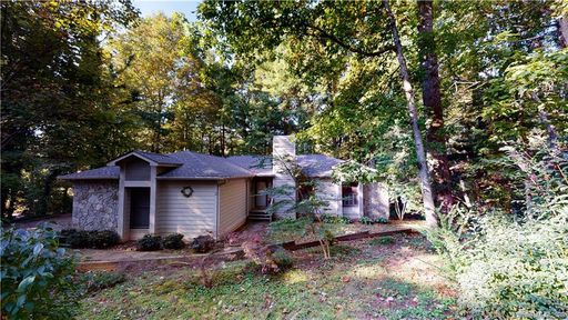 7 Bramble Court