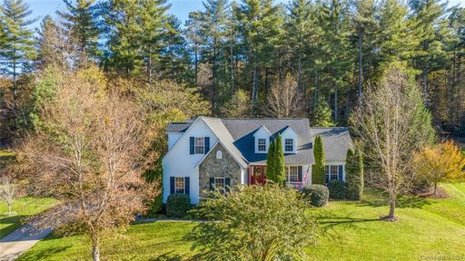 130 Doe Run Run sold home in River Glen, Morganton, NC