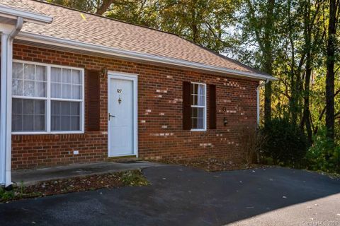 127 24th Street