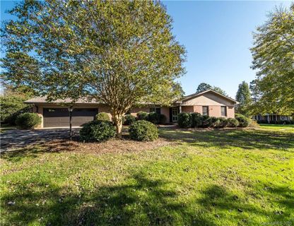 211 Richmond Road