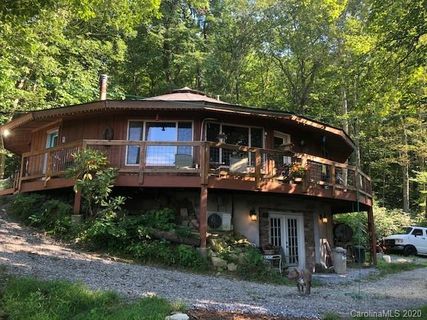 146 Crystal Falls Drive sold home in Crystal Falls, Fairview, NC