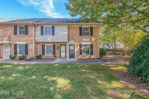 3726 Park Road A sold home in Ashbrook Condos, Charlotte, NC