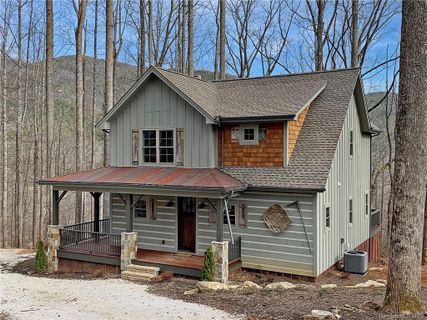 43 Clinchfield Gap Road