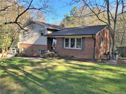409 Dogwood Lane