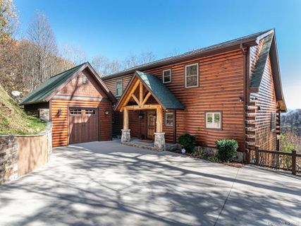 Previously sold for $750,000