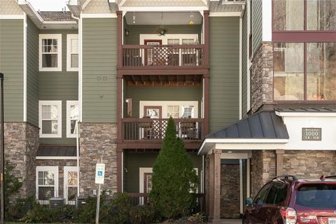 1000 Olde Eastwood Village Boulevard 207