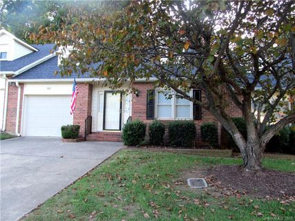 562 Camrose Circle