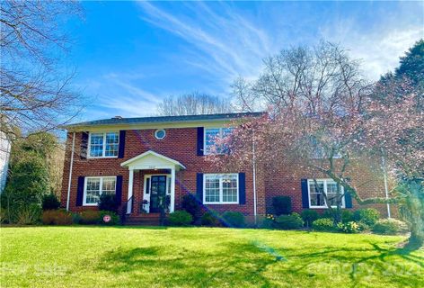 3012 9th Street Place sold home in North Creek, Hickory, NC