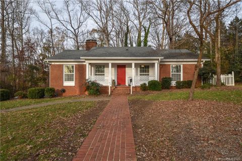 220 Pinehurst Lane