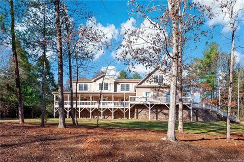 273 Cross Creek Drive sold home in Cross Creek, Marion, NC