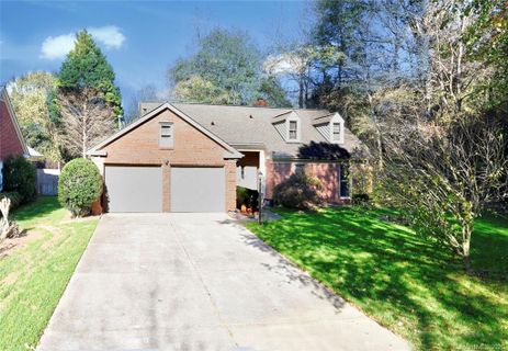 6100 Creek Bend Drive