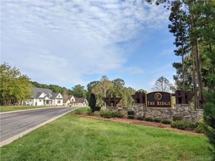 3005 Holbrook Road 19