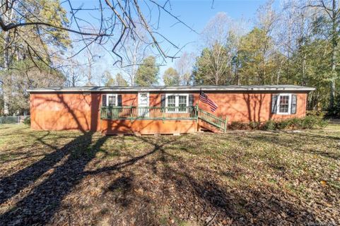 6384 Four Knights Lane 17 sold home in Kingsbury Square, Clover, SC