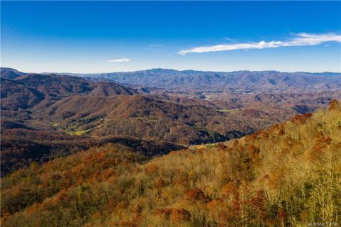 Land Off Forest Run Road sold home in Forest Run, Whittier, NC