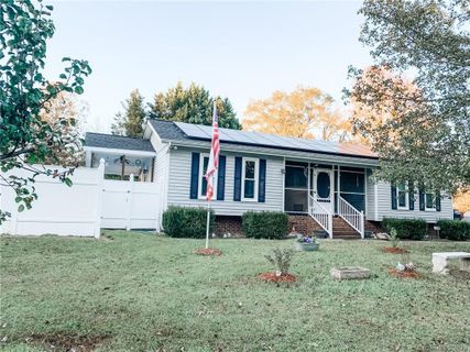 1745 Drywood Circle
