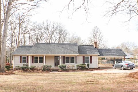 617 Montana Drive