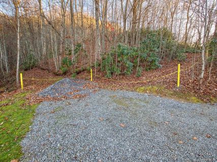 00 Crestmont Drive sold home in Hunt Estates, Waynesville, NC