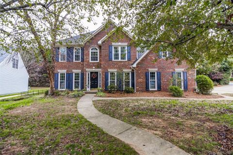1092 Forrest Ridge Drive