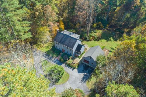 44 Ravenwood Drive sold home in Ravenwood Estates, Fletcher, NC