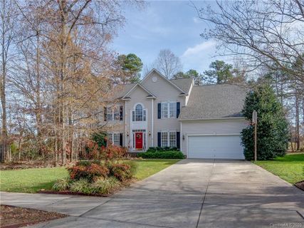 3028 Strawberry Road