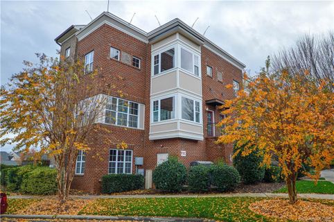 262 Harbour Place Drive