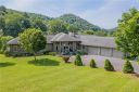 255 New Farm Road sold home in Banner Elk, SC