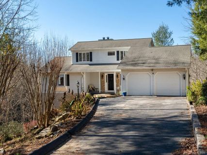 26 W Rosewood Trail