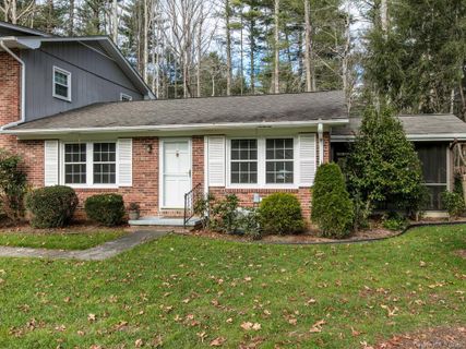 101 Boyd Drive 2A sold home in Carriage House, Flat Rock, NC