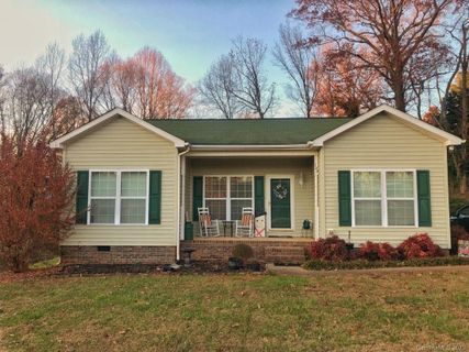122 Hutchins Drive sold home in Adolph Alexander Justice, Rutherfordton, NC