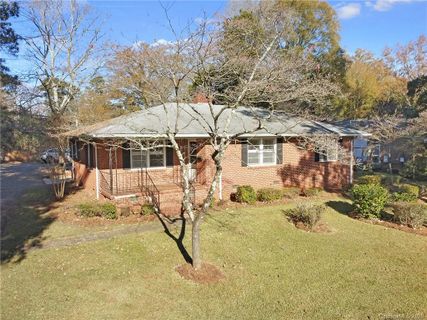 957 Cherry Road