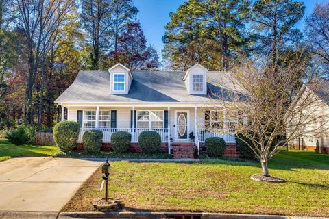 729 Painted Lady Court