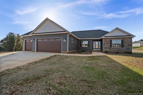 125 Greythorn Drive 64