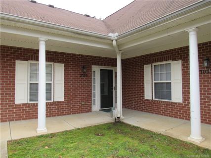 7029 Somerset Springs Drive sold home in Somerset Springs, Charlotte, NC