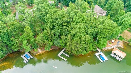 41 Halyard Drive
