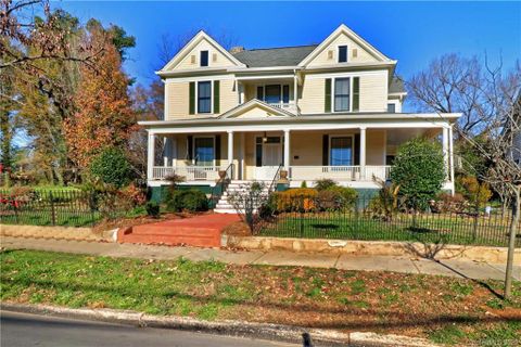 514 W Front Street